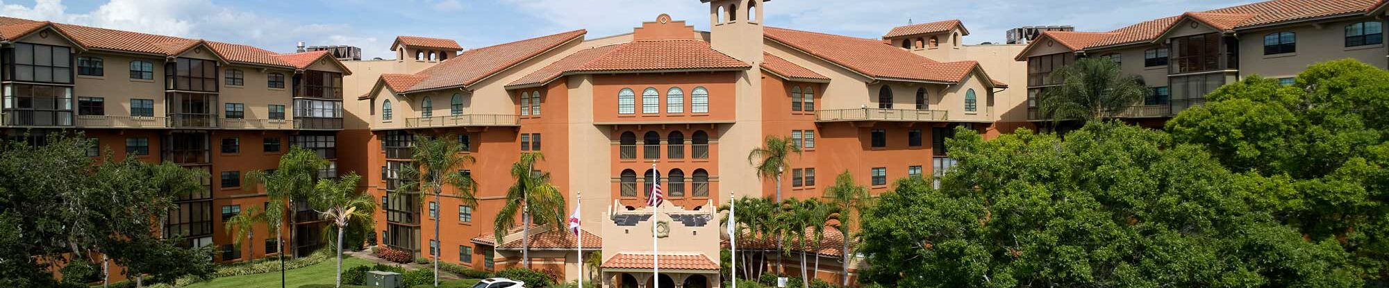 exterior of Lake Seminole Square